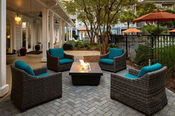 Courtyard firepit patio